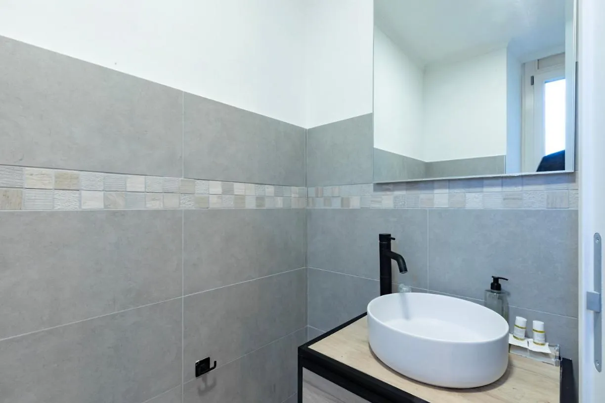 Bed & Breakfast Rdr Tortona Rooms Rome
