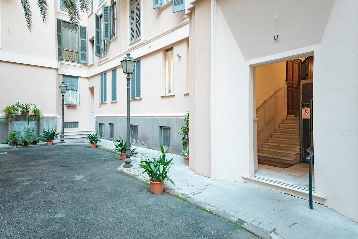 Rdr Tortona Rooms Rome Bed & Breakfast